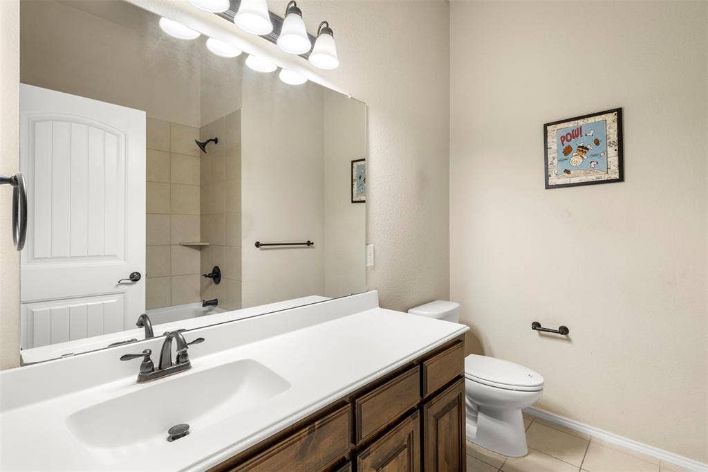 224 Carson Drive, Waxahachie, TX 75167 224 Carson Drive, Waxahachie, TX 75167