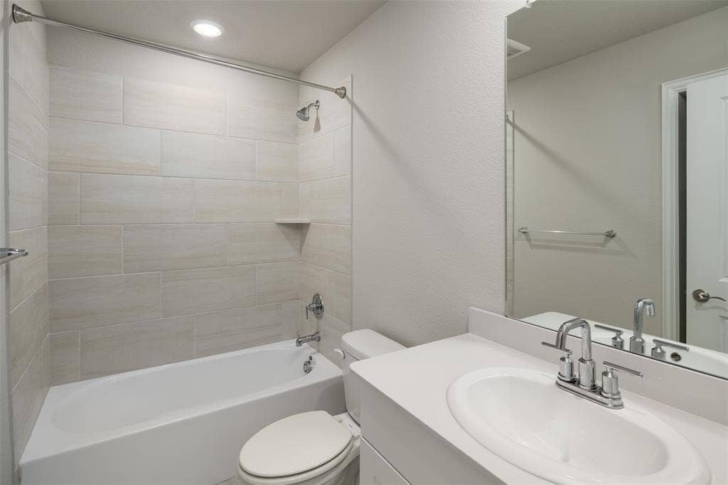 1113 Gardendale Hollow Lane, Anna, TX 75409 1113 Gardendale Hollow Lane, Anna, TX 75409