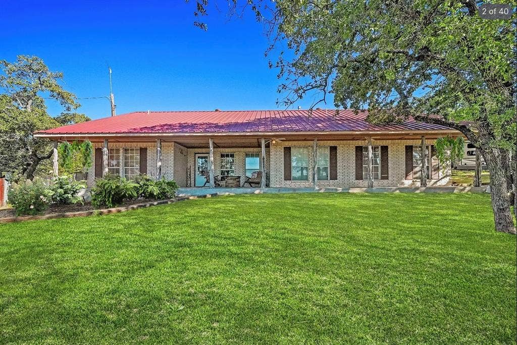 156 PR 3626, Springtown, TX 76082 156 PR 3626, Springtown, TX 76082