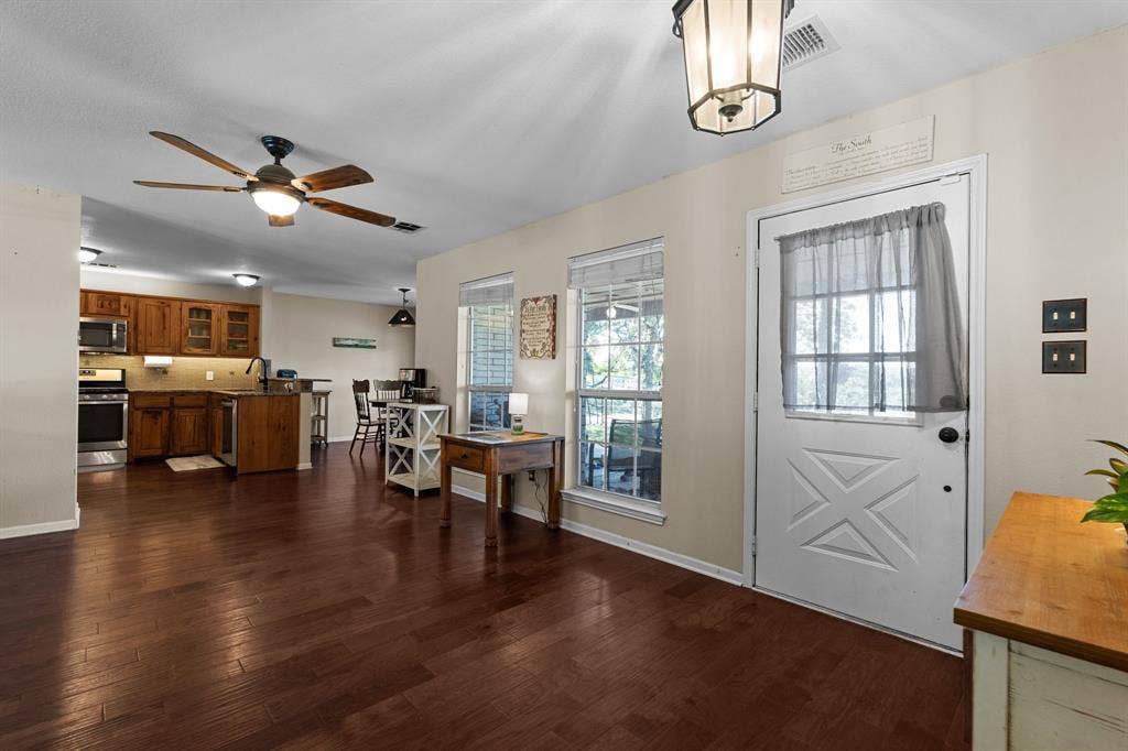 156 PR 3626, Springtown, TX 76082 156 PR 3626, Springtown, TX 76082