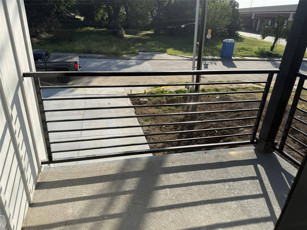 5031 Colonial Avenue, Dallas, TX 75215 5031 Colonial Avenue, Dallas, TX 75215