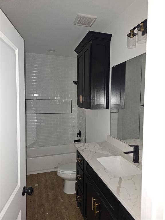 5031 Colonial Avenue, Dallas, TX 75215 5031 Colonial Avenue, Dallas, TX 75215