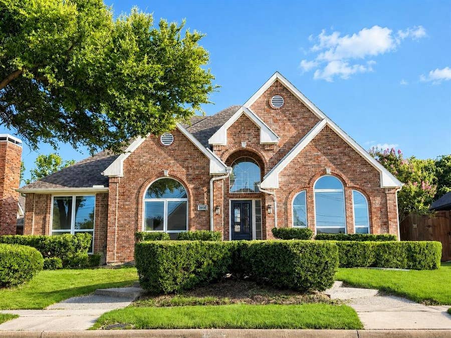 Property photo for 3908 Newhall Drive, Plano, TX