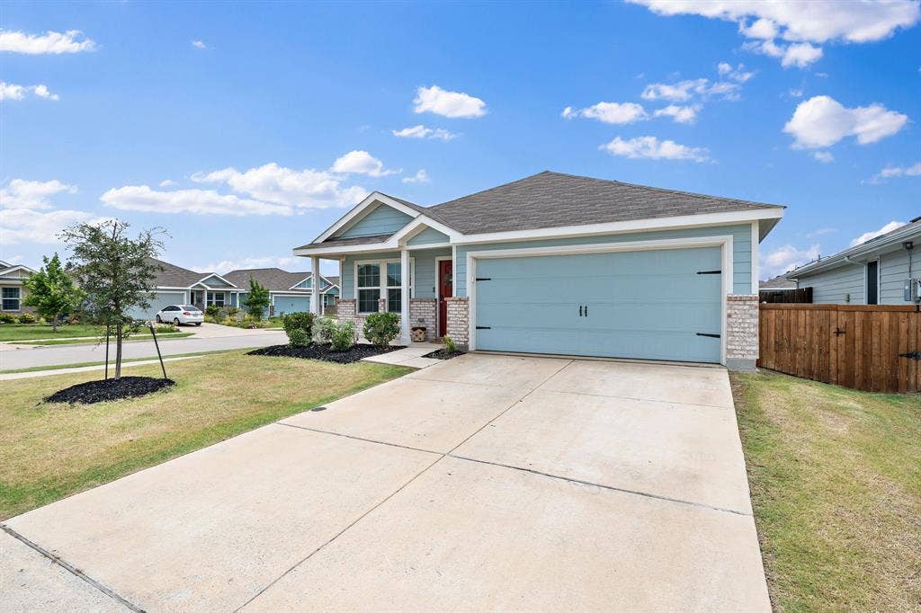 5303 Braemar Way, Princeton, TX 75407 5303 Braemar Way, Princeton, TX 75407