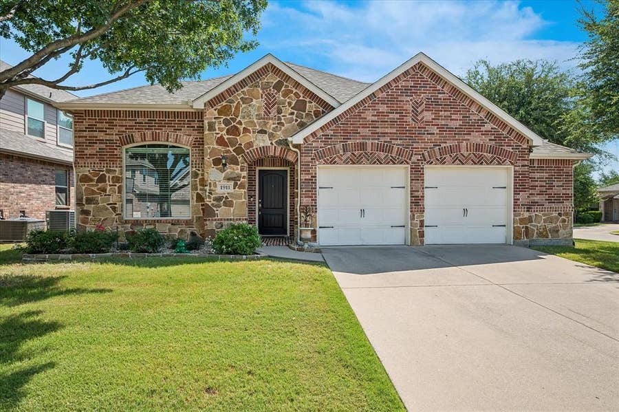 Property photo for 1911 Fairlake Drive, Wylie, TX