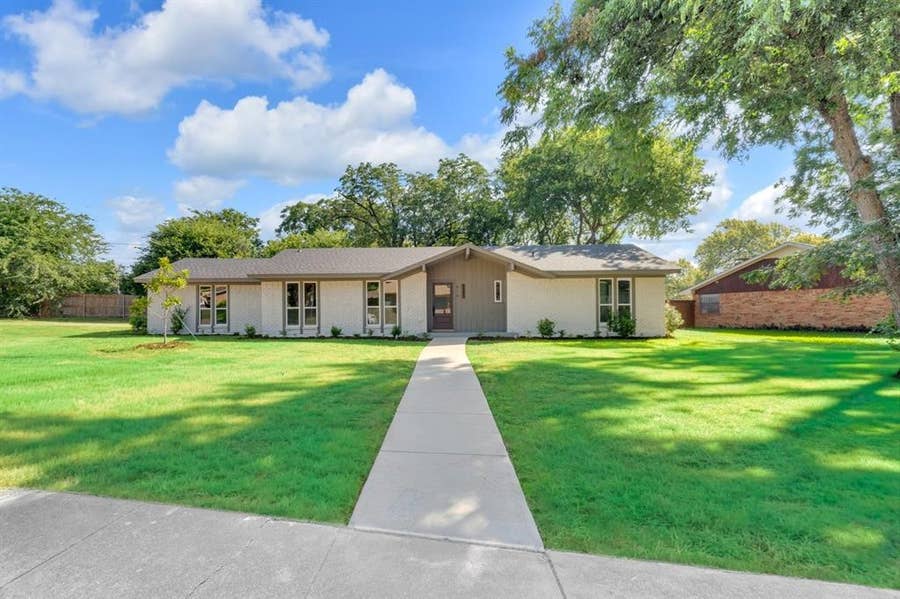 Property photo for 619 Green Castle Drive, Dallas, TX