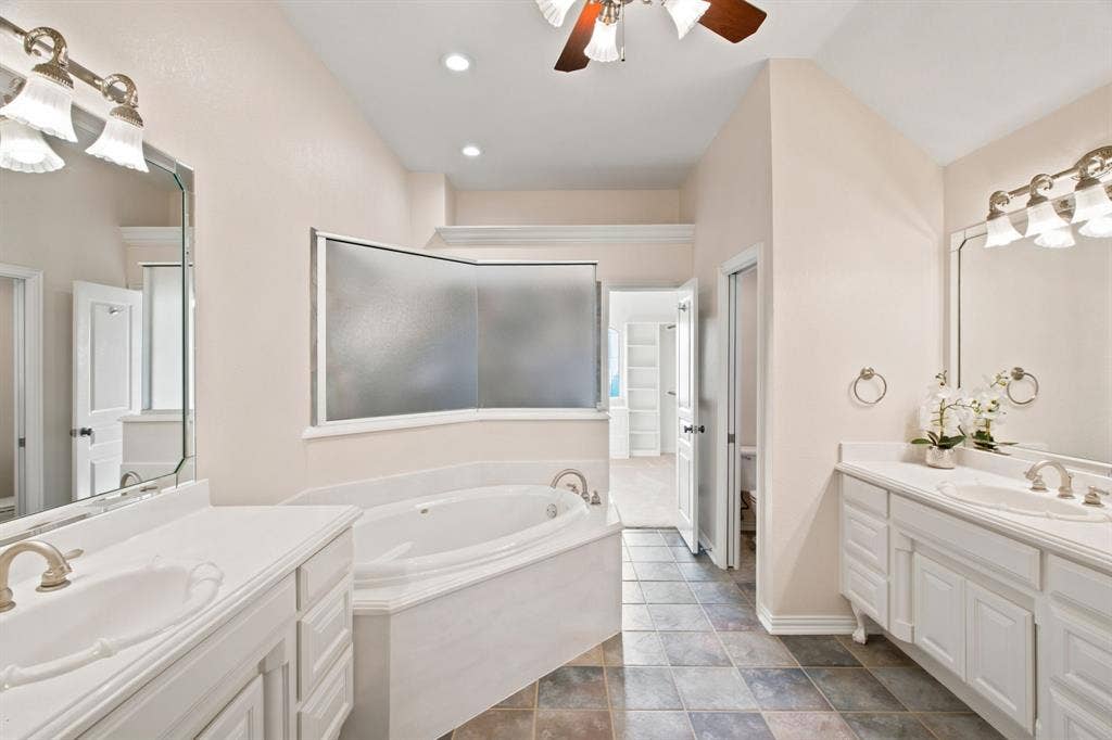 8470 Steeplechase Circle, Argyle, TX 76226