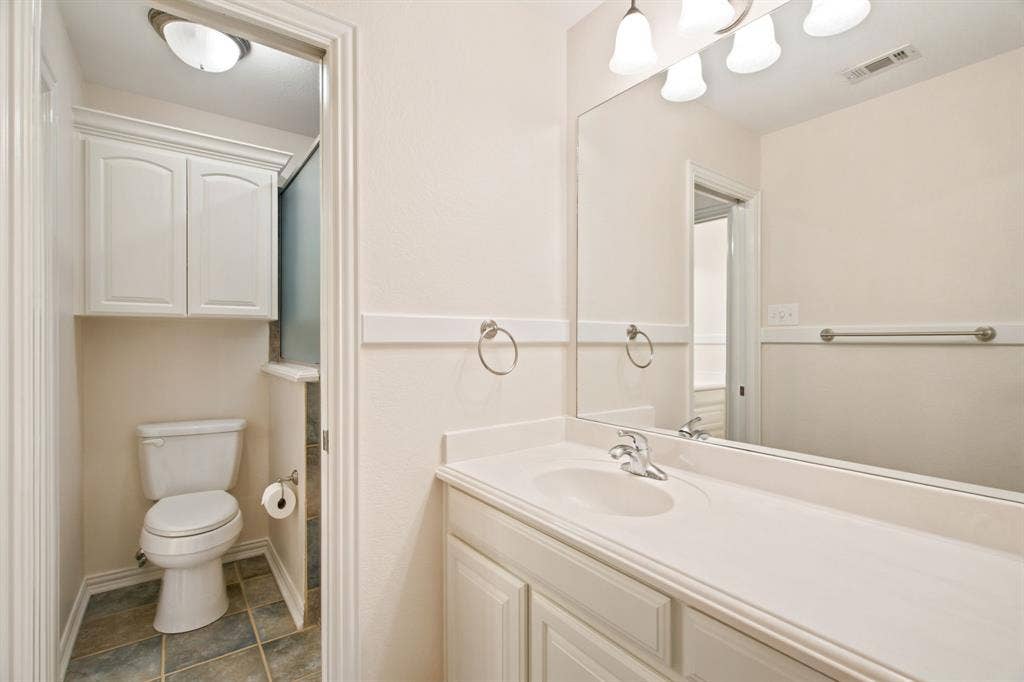 J&J bathroom