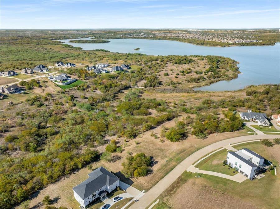 Property photo for 1239 Preserve Boulevard, Grand Prairie, TX