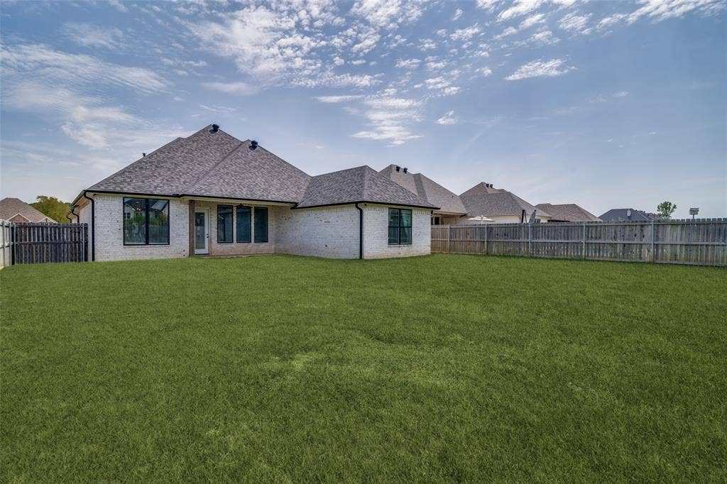 219 Kaul Lane, Bullard, TX 75757 219 Kaul Lane, Bullard, TX 75757