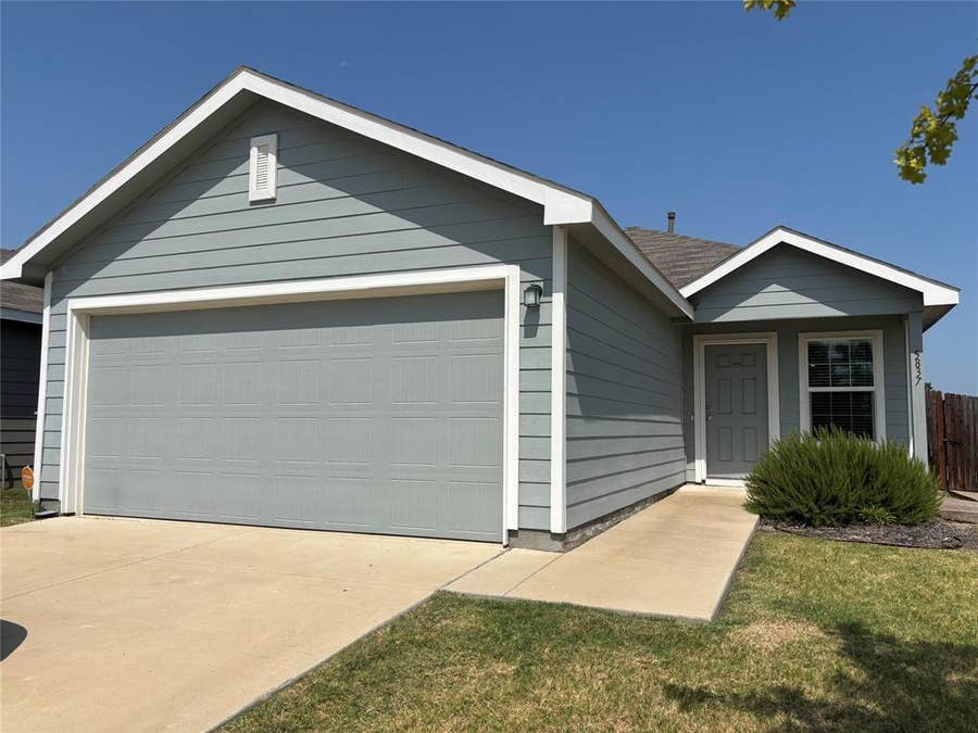 Property photo for 5837 Grindstone Drive, Forney, TX