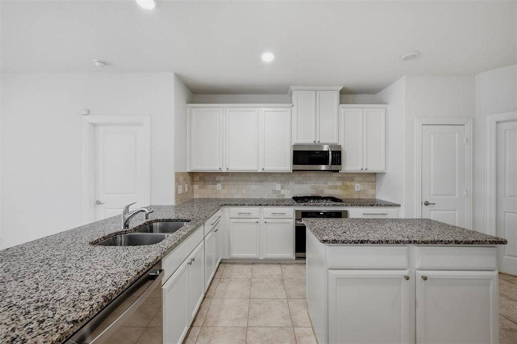 1217 Gibson Drive, Melissa, TX 75454 1217 Gibson Drive, Melissa, TX 75454