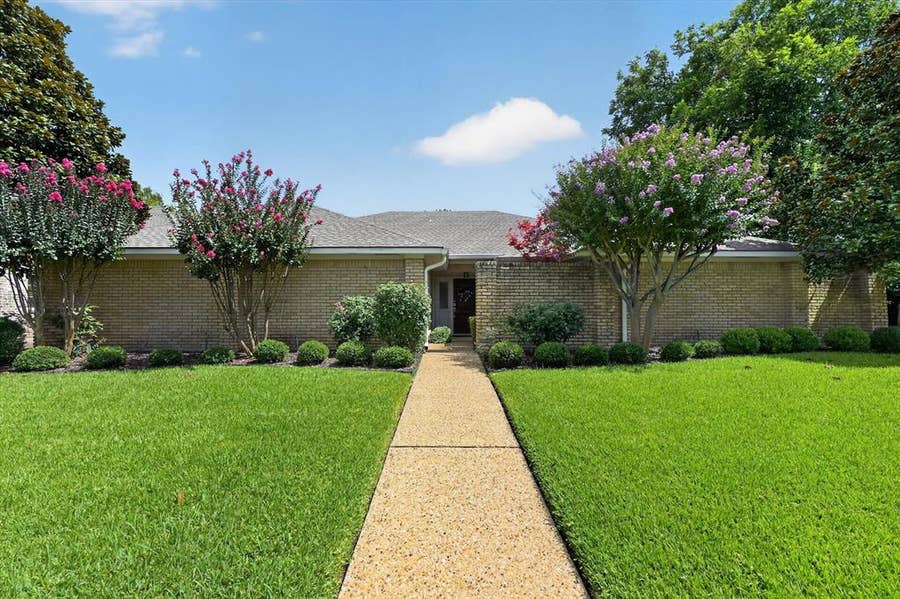 Property photo for 8833 Kenton Drive, Dallas, TX
