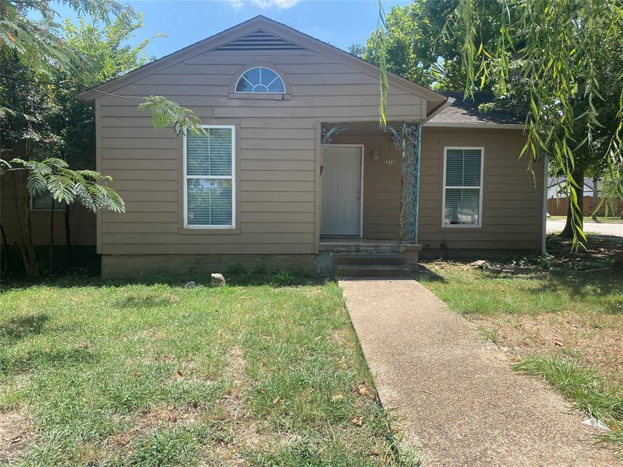 Property photo for 212 Washington Street, Garland, TX