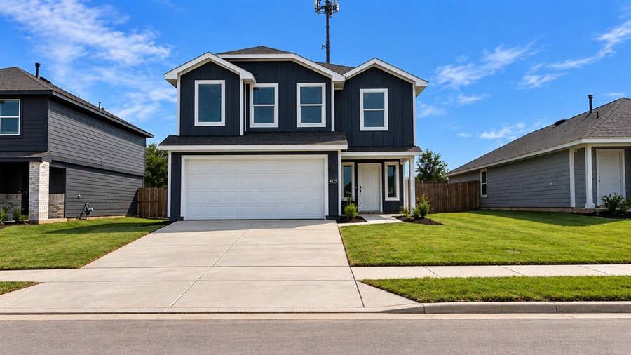 Property photo for 4125 WOODHILL BEND Drive, Fort Worth, TX