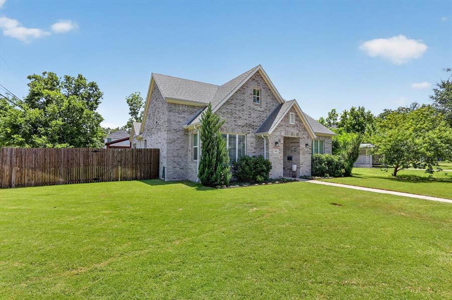 Property photo for 5801 Aton Avenue, Westworth Village, TX