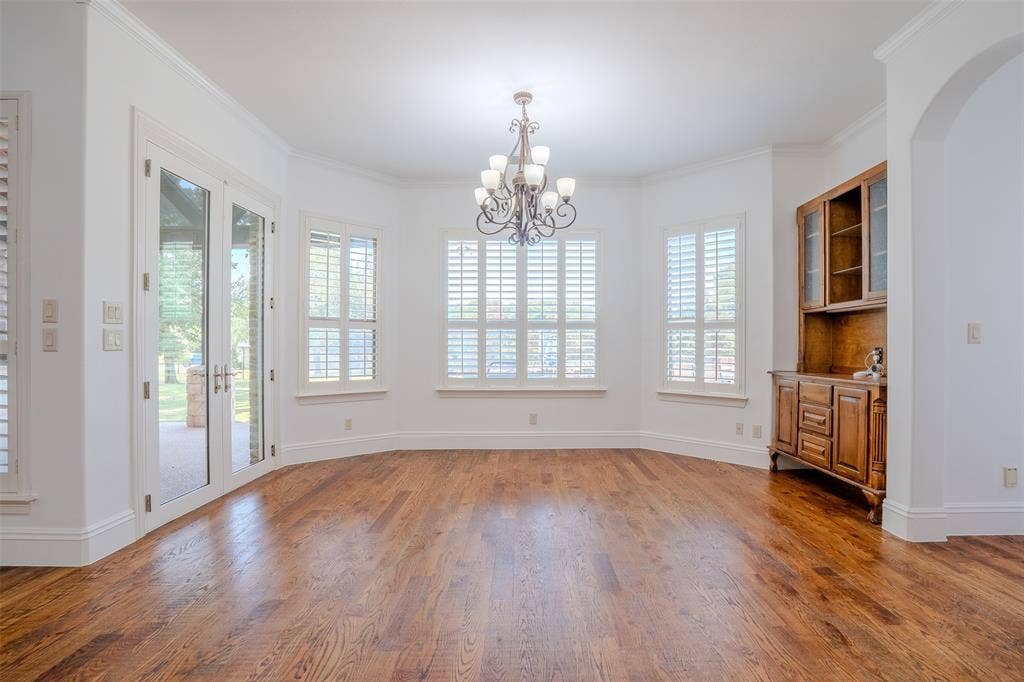 710 Corsica Court, Argyle, TX 76226 nice sized dining area