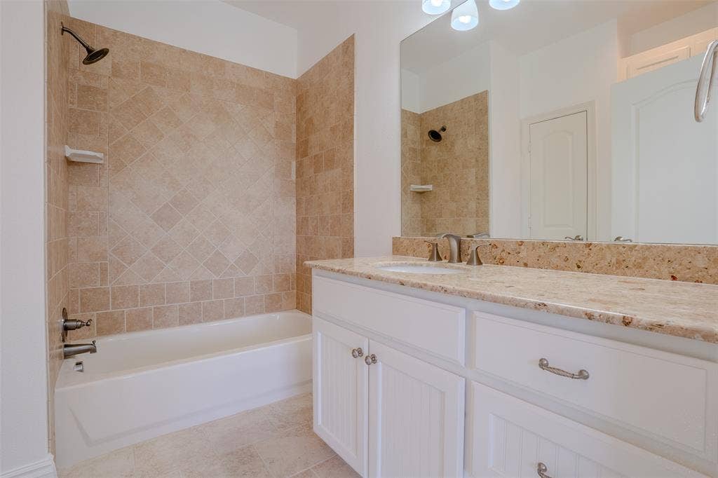 710 Corsica Court, Argyle, TX 76226 secondary bath