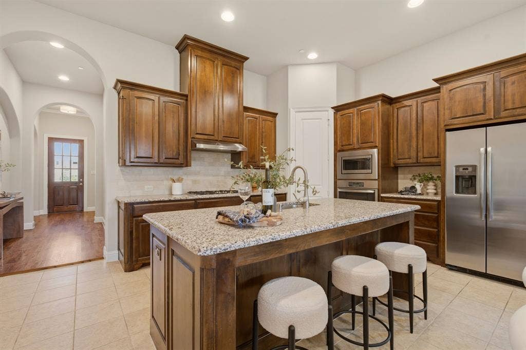 4721 Harlow Bend Drive, Irving, TX 75038
