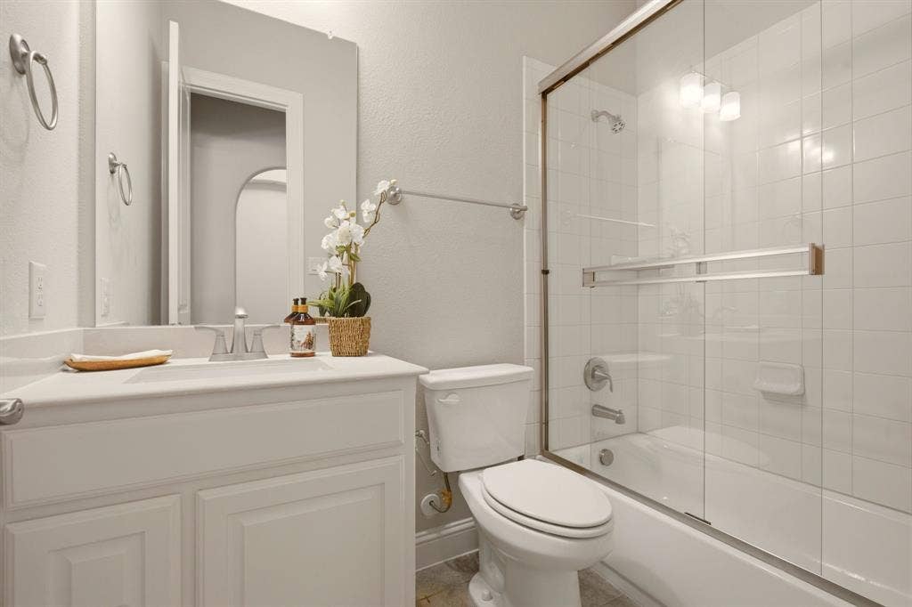 4721 Harlow Bend Drive, Irving, TX 75038