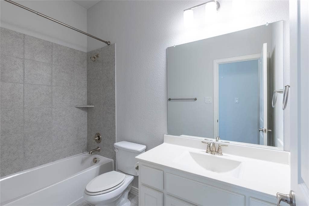 2455 Cathedral Drive, Richardson, TX 75080 2455 Cathedral Drive, Richardson, TX 75080