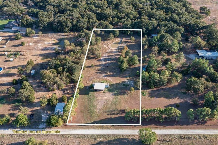 Property photo for 2309 Hare Lane, Greenville, TX