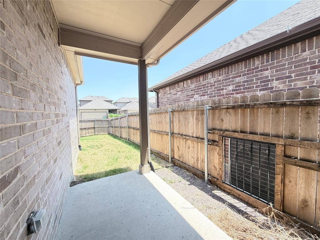 4808 Sparkling Pathway, Haltom City, TX 76117 4808 Sparkling Pathway, Haltom City, TX 76117