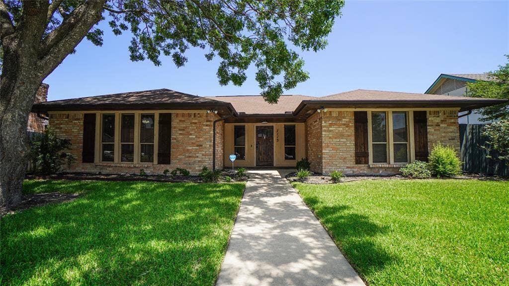 7113 Ridgeview Drive, Rowlett, TX 75089 7113 Ridgeview Drive, Rowlett, TX 75089