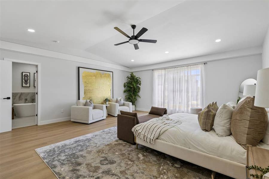 Property photo for 814 Premier Parkway, Grand Prairie, TX