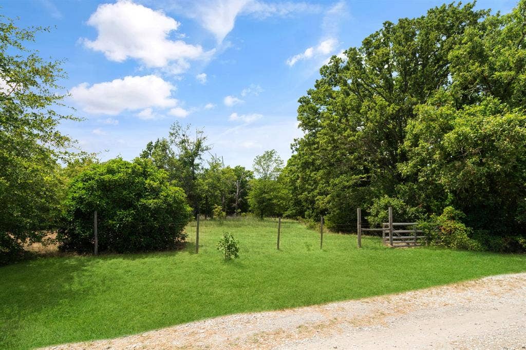 0 TBD Hare Lane, #11 Acre, Greenville, TX 75402