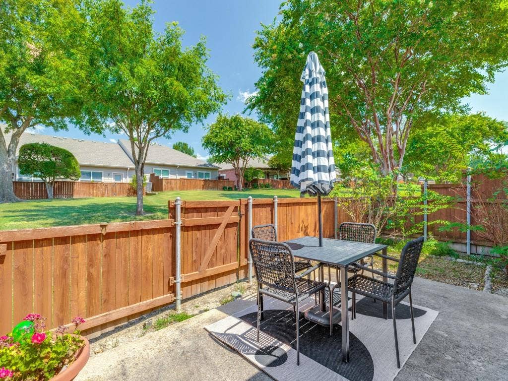 9900 Rockwall Road, Plano, TX 75025 9900 Rockwall Road, Plano, TX 75025