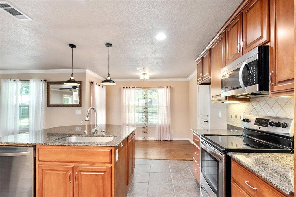 176 Seaside Drive, Gun Barrel City, TX 75156 176 Seaside Drive, Gun Barrel City, TX 75156