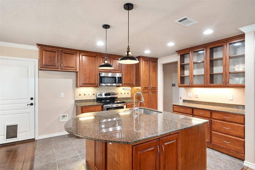 176 Seaside Drive, Gun Barrel City, TX 75156 176 Seaside Drive, Gun Barrel City, TX 75156