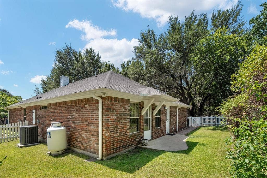 176 Seaside Drive, Gun Barrel City, TX 75156 176 Seaside Drive, Gun Barrel City, TX 75156