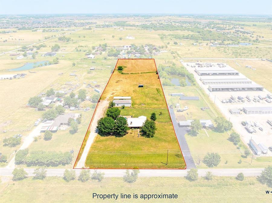 Property photo for 3472 N Masch Branch Road, Denton, TX