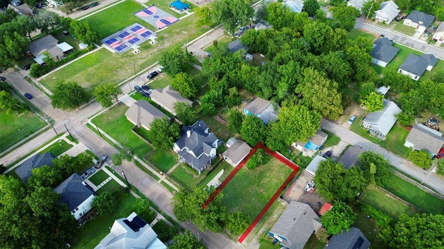 Property photo for 1901 Fuller Street, Greenville, TX