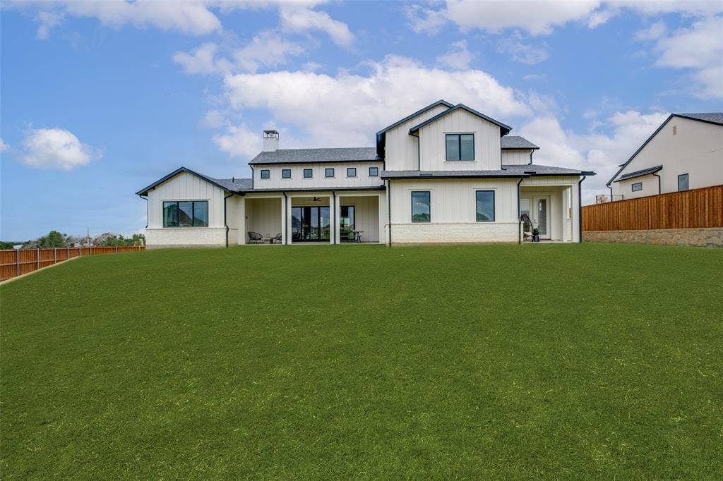 628 Verona Drive, Haslet, TX 76052 Blank canvas to build your dream space!