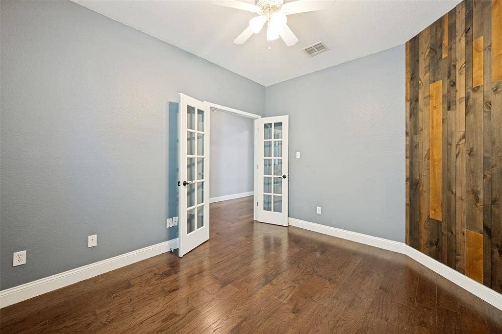 4849 Gloucester Drive, Grand Prairie, TX 75052 4849 Gloucester Drive, Grand Prairie, TX 75052