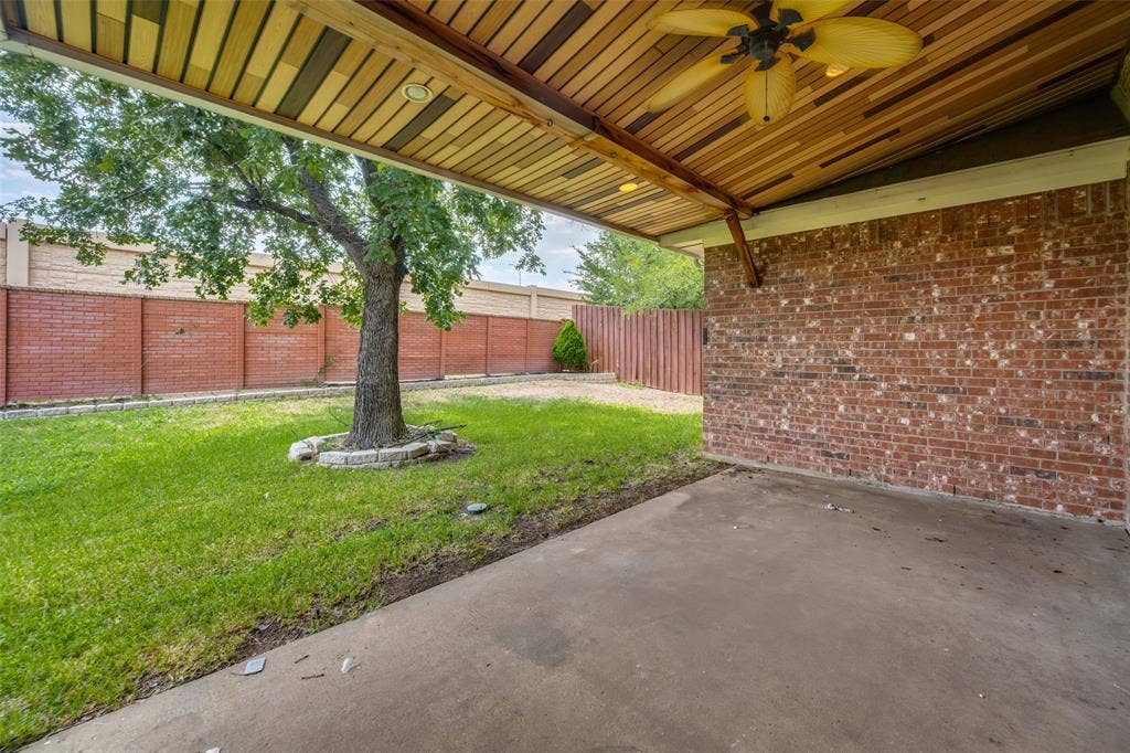 4849 Gloucester Drive, Grand Prairie, TX 75052 4849 Gloucester Drive, Grand Prairie, TX 75052