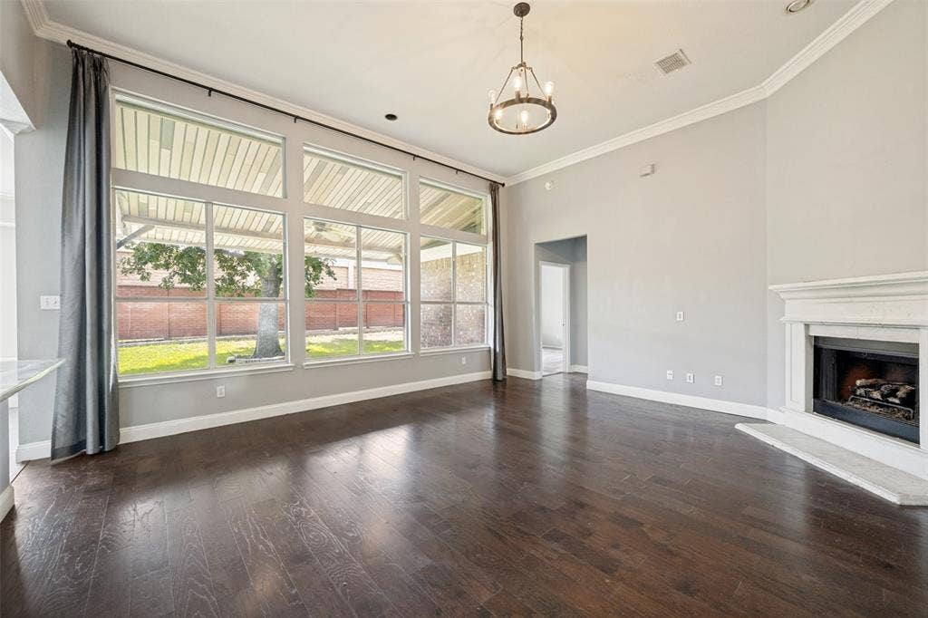 4849 Gloucester Drive, Grand Prairie, TX 75052 4849 Gloucester Drive, Grand Prairie, TX 75052