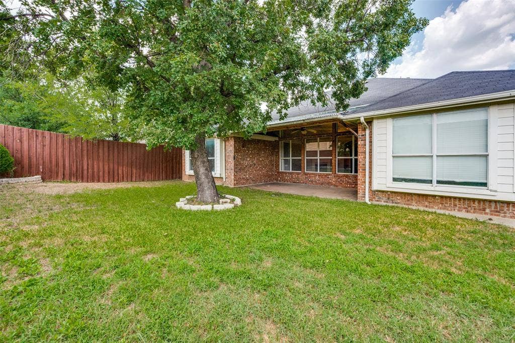 4849 Gloucester Drive, Grand Prairie, TX 75052 4849 Gloucester Drive, Grand Prairie, TX 75052