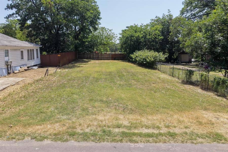 Property photo for 336 Leads Street, Dallas, TX
