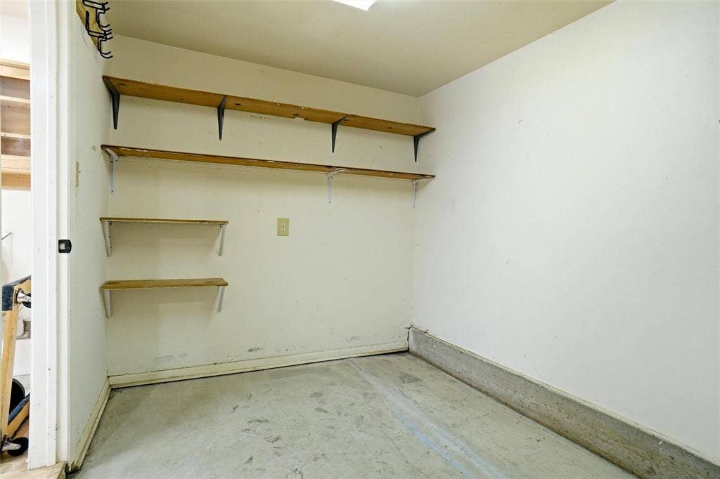 2306 Western Avenue, Fort Worth, TX 76107 2306 Western Avenue, Fort Worth, TX 76107