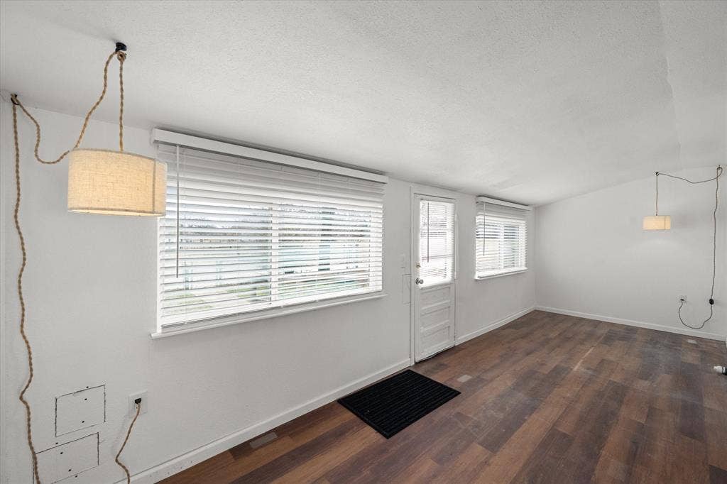 7420 Retta Mansfield Road, Mansfield, TX 76063 7420 Retta Mansfield Road, Mansfield, TX 76063