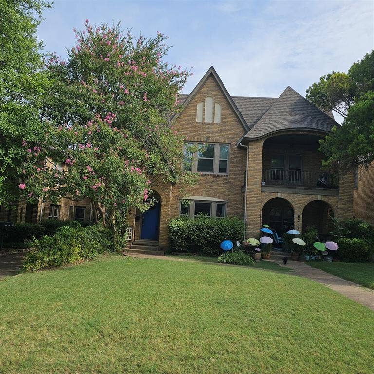 Property photo for 6209 Richmond Avenue, Dallas, TX