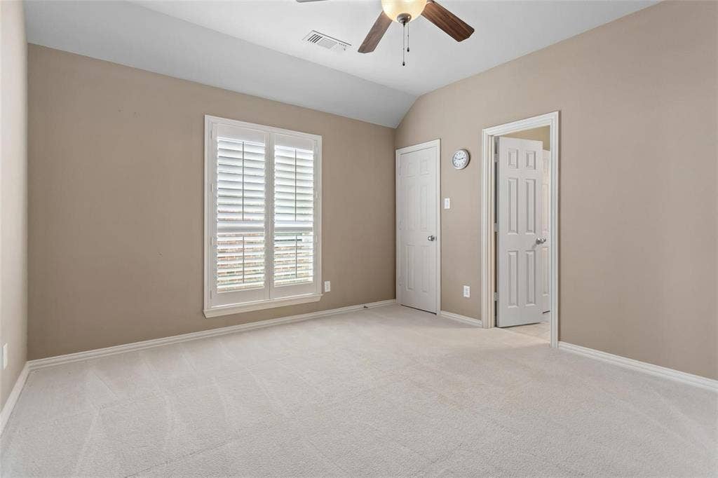 921 Pine Burst Drive, Allen, TX 75013 921 Pine Burst Drive, Allen, TX 75013