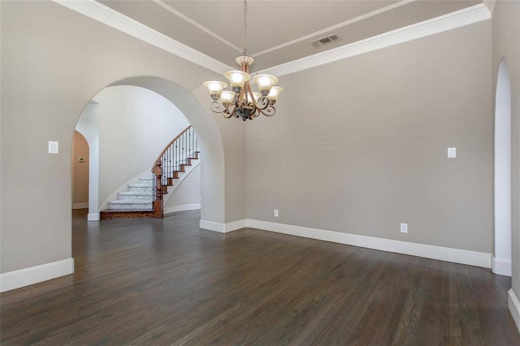 921 Pine Burst Drive, Allen, TX 75013 921 Pine Burst Drive, Allen, TX 75013