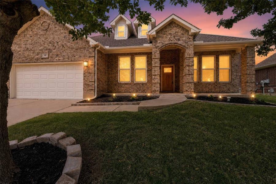 Property photo for 66 Lucas Lane, Edgecliff Village, TX