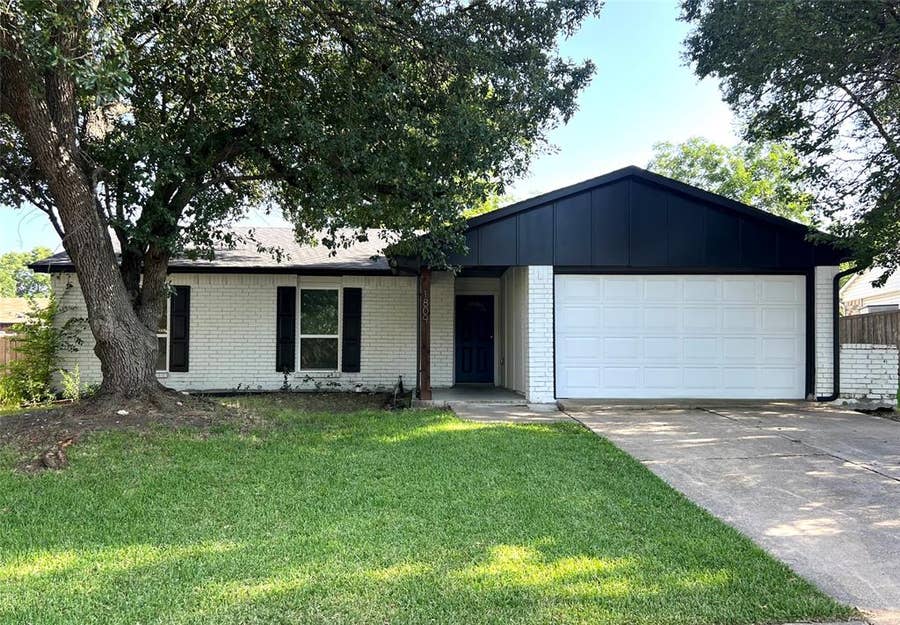 Property photo for 1809 Pilot Way, Garland, TX
