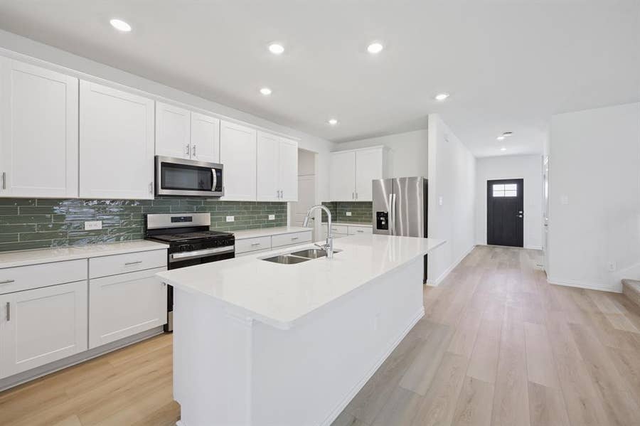 Property photo for 2102 Santa Anita Street, Seagoville, TX